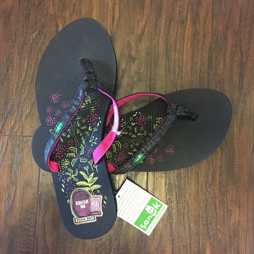 Sanuk Girls Yoga Joy Flip Flops